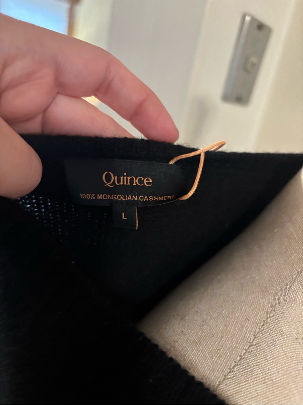 Quince Women’s Mongolian Cashmere Cropped Crew Cardigan Black large NWT - Picture 9 of 9